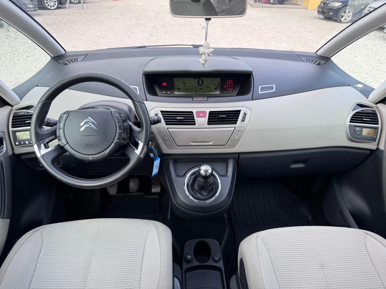 Citroen C4 Picasso GRAND 6+ 1 EVRO 5B 197000KM, снимка 9 - Автомобили и джипове - 55847654