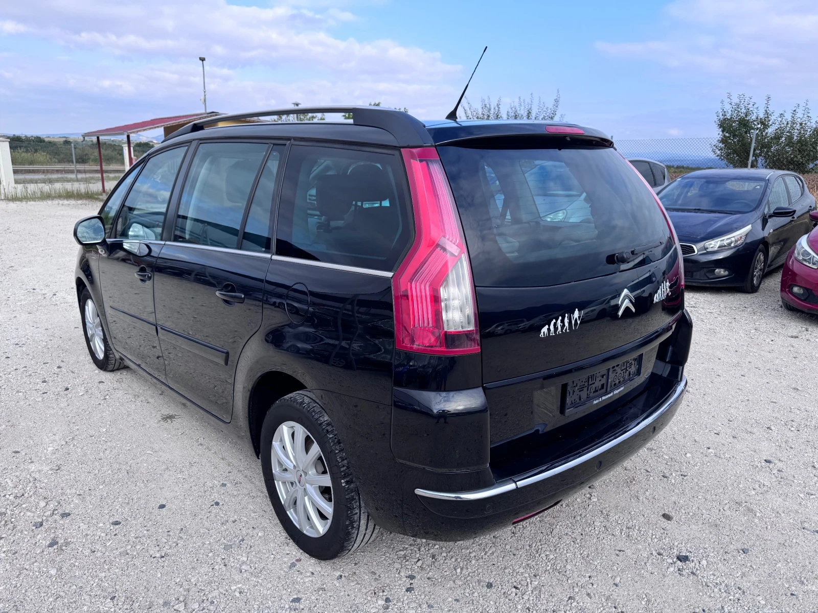 Citroen C4 Picasso GRAND 6+ 1 EVRO 5B 197000KM, снимка 4 - Автомобили и джипове - 55847654