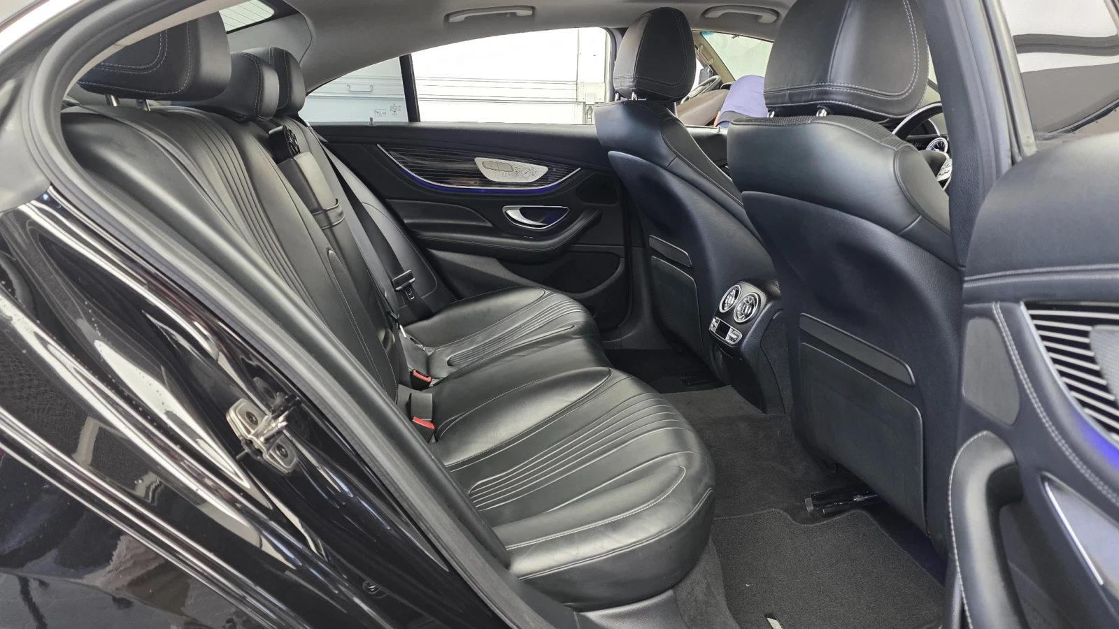 Mercedes-Benz CLS CLS450 4MATIC AMG Line, снимка 11 - Автомобили и джипове - 56289784