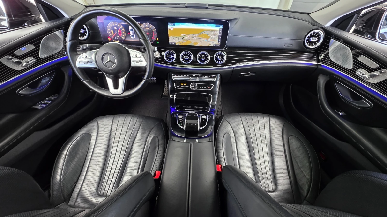 Mercedes-Benz CLS CLS450 4MATIC AMG Line, снимка 7 - Автомобили и джипове - 56289784