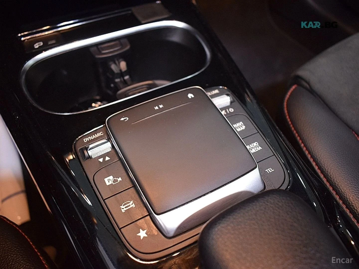 Mercedes-Benz A 35, снимка 15 - Автомобили и джипове - 56729022