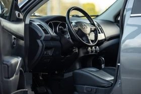 Mitsubishi Outlander 2.4 УНИКАТ, снимка 9