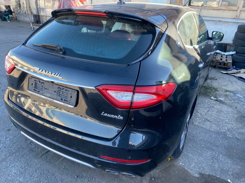 Maserati Levante 3.0D с повреден двигател!, снимка 2 - Автомобили и джипове - 48105764