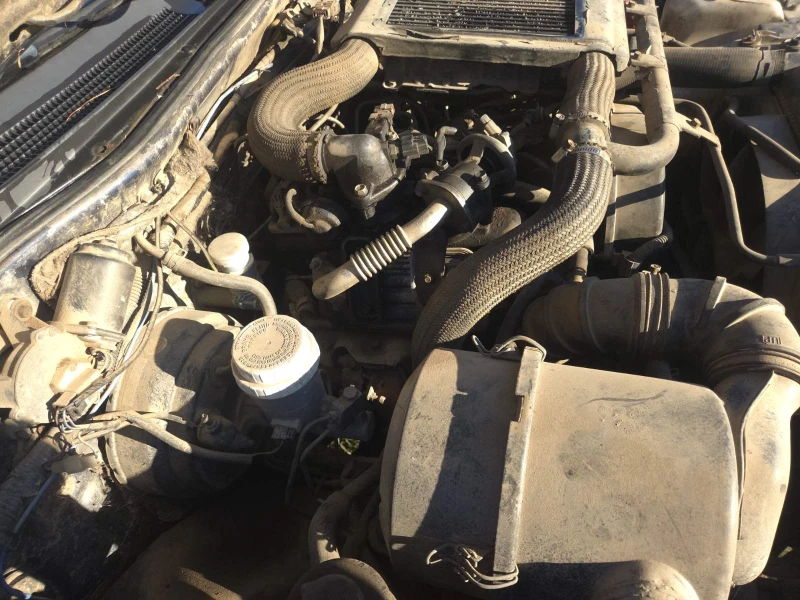 Mitsubishi L200 Десен волан, снимка 7 - Автомобили и джипове - 52435477