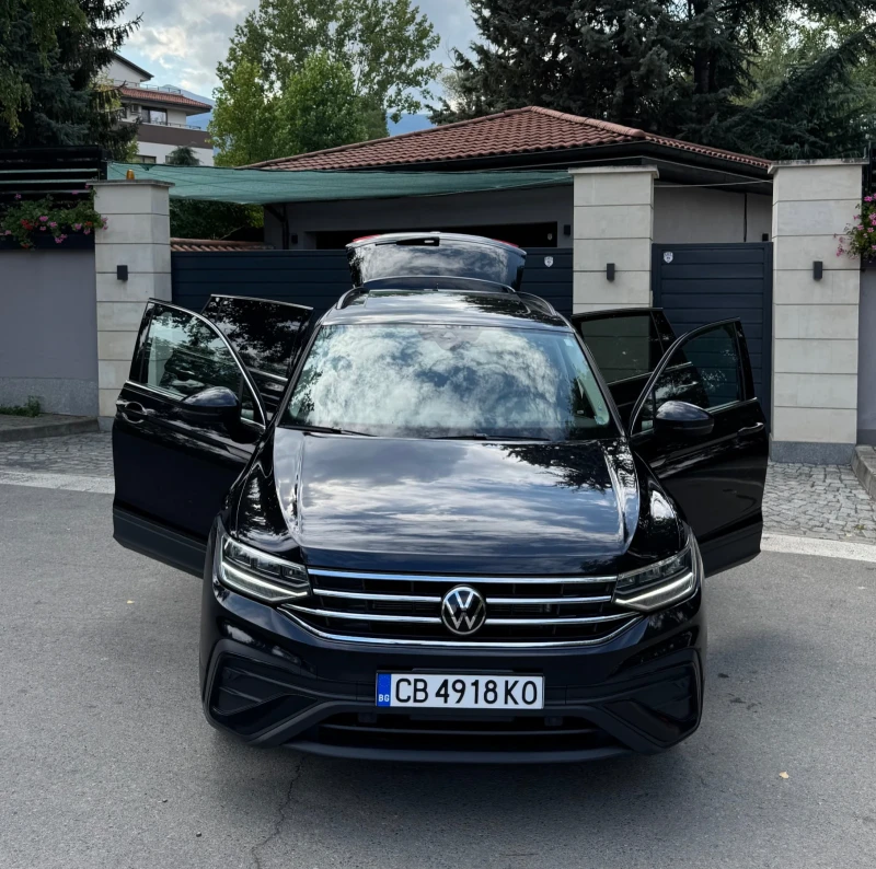 VW Tiguan, снимка 2 - Автомобили и джипове - 52592887