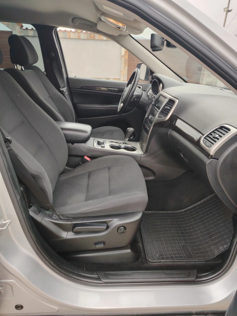 Jeep Grand cherokee WK2 3.6 LPG, снимка 8 - Автомобили и джипове - 53132975