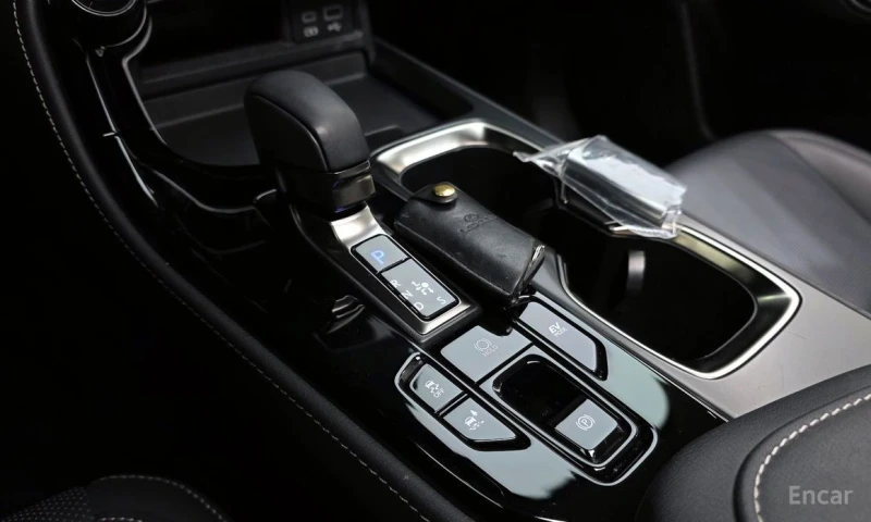 Lexus NX 300h, снимка 9 - Автомобили и джипове - 53186981