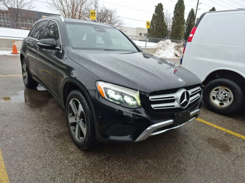 Mercedes-Benz GLC * 300 * CARFAX * ЦЕНА ДО БГ, снимка 2 - Автомобили и джипове - 53595016