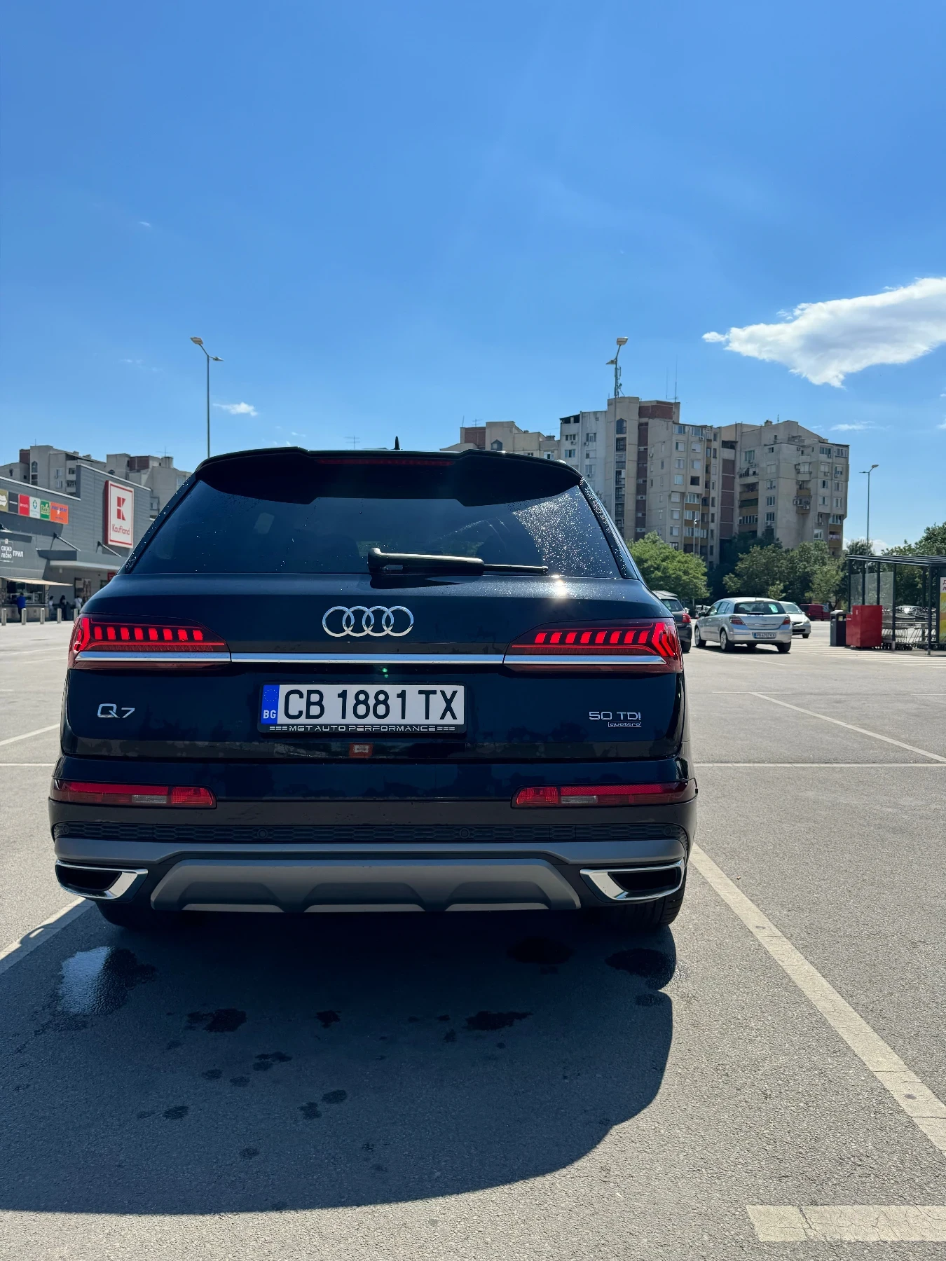 Audi Q7 S-line - изображение 6