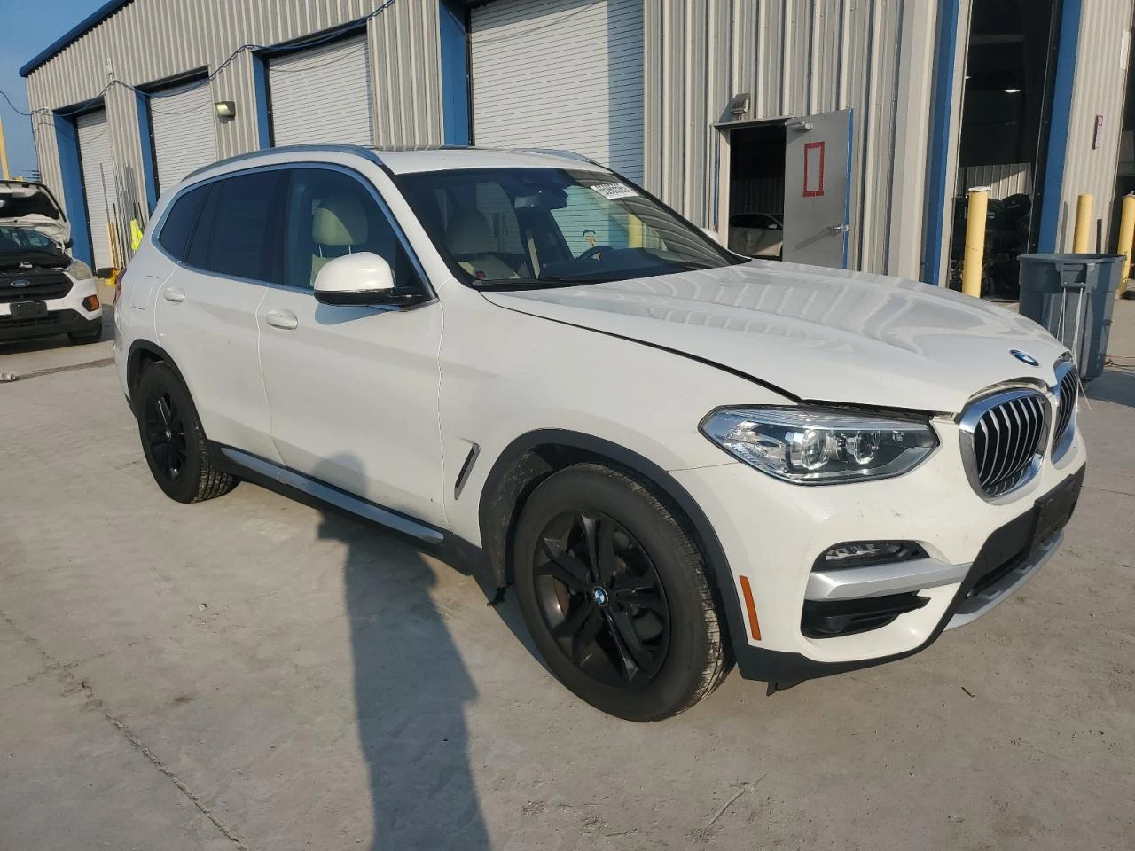 BMW X3 SDRIVE30I - изображение 3