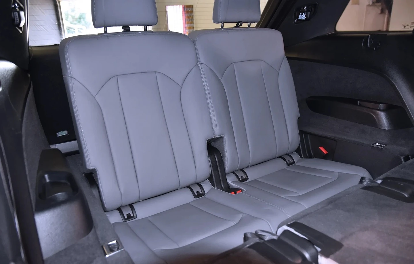 Audi SQ7 4.0 Quattro  - изображение 9