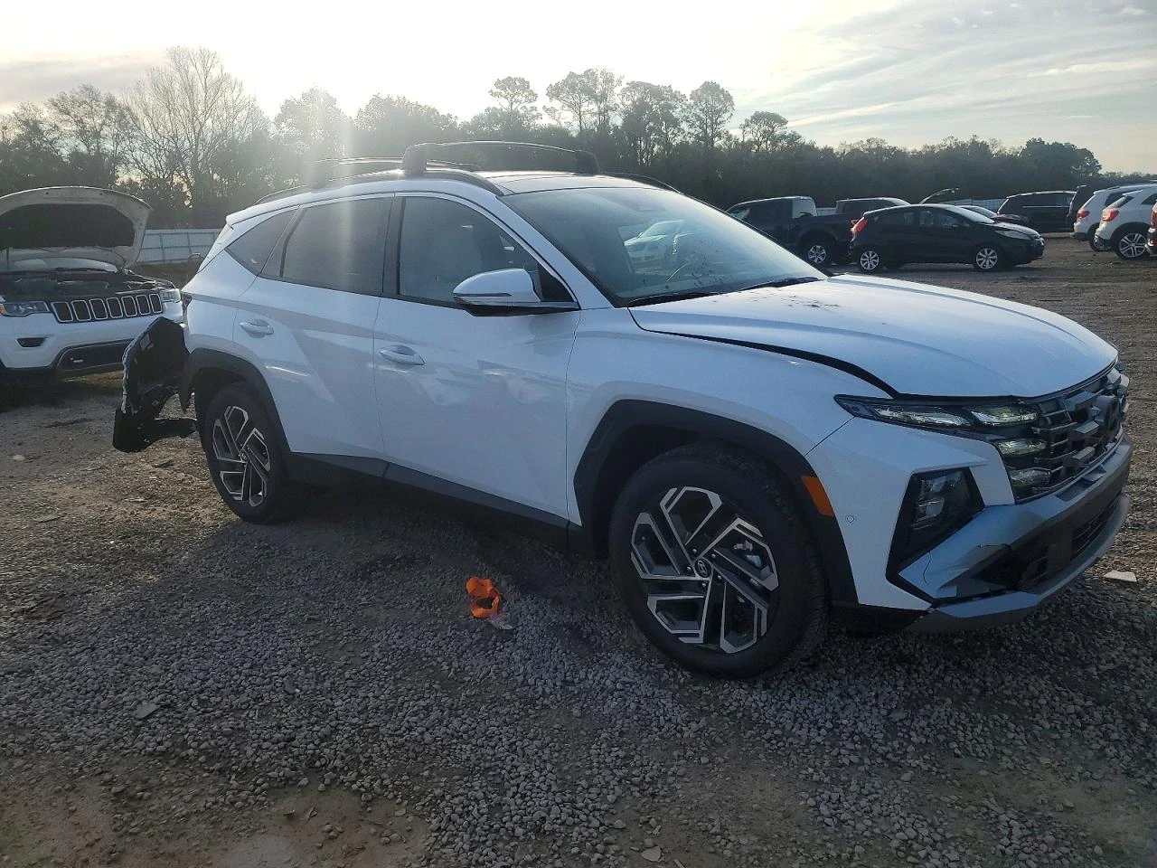 Hyundai Tucson LIMITED, снимка 3 - Автомобили и джипове - 53765253