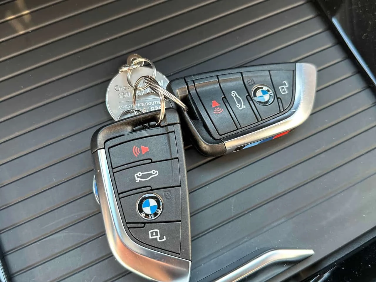 BMW X3 * xDrive30e * М-пакет* БЕЗ ЗАБЕЛЕЖКИ* + ГУМИ С ДЖА, снимка 10 - Автомобили и джипове - 54168876