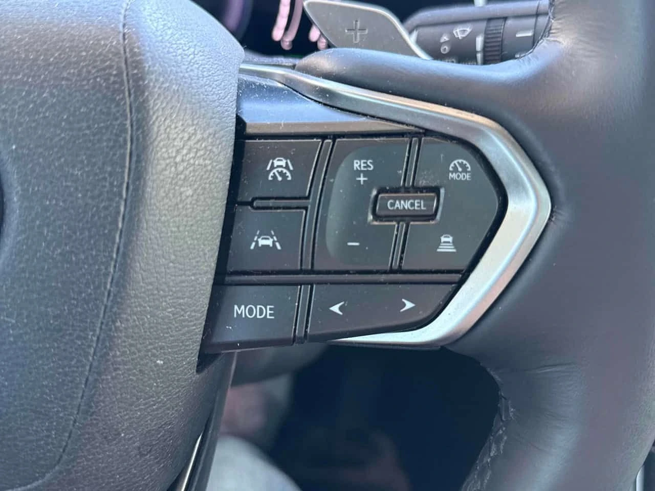 Lexus NX 350h  CARFAX, снимка 11 - Автомобили и джипове - 54341219