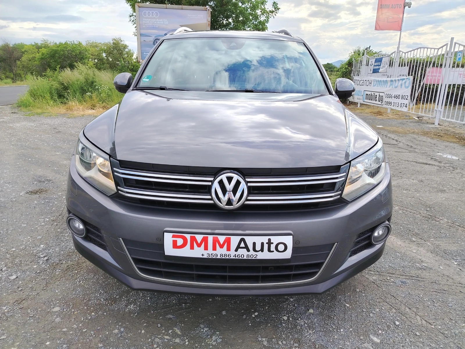 VW Tiguan 2.0-140 КС АВТОМАТИК, НАВИ, КОЖА, 4х4 PANORAMA, снимка 2 - Автомобили и джипове - 54646887
