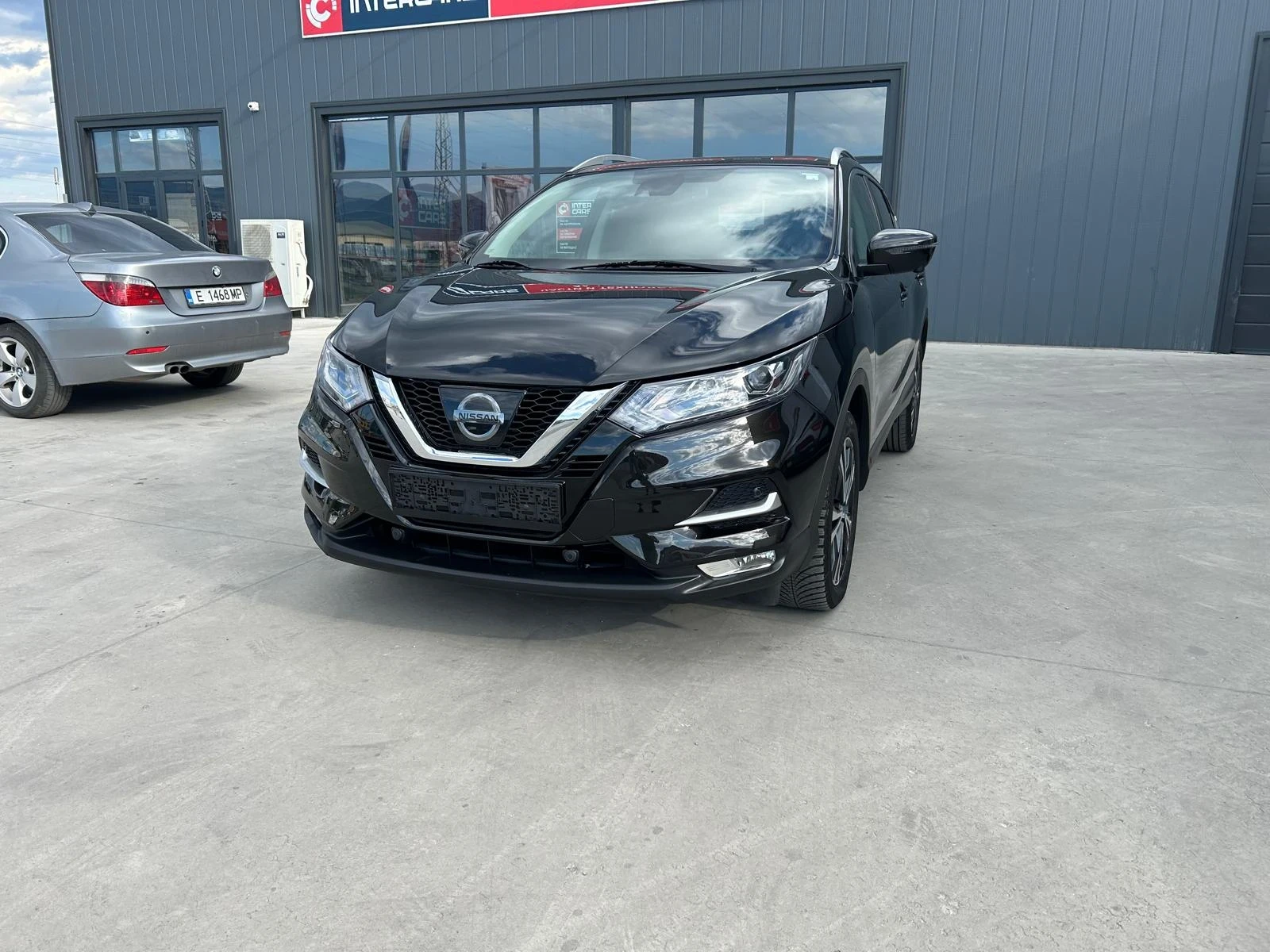Nissan Qashqai Full