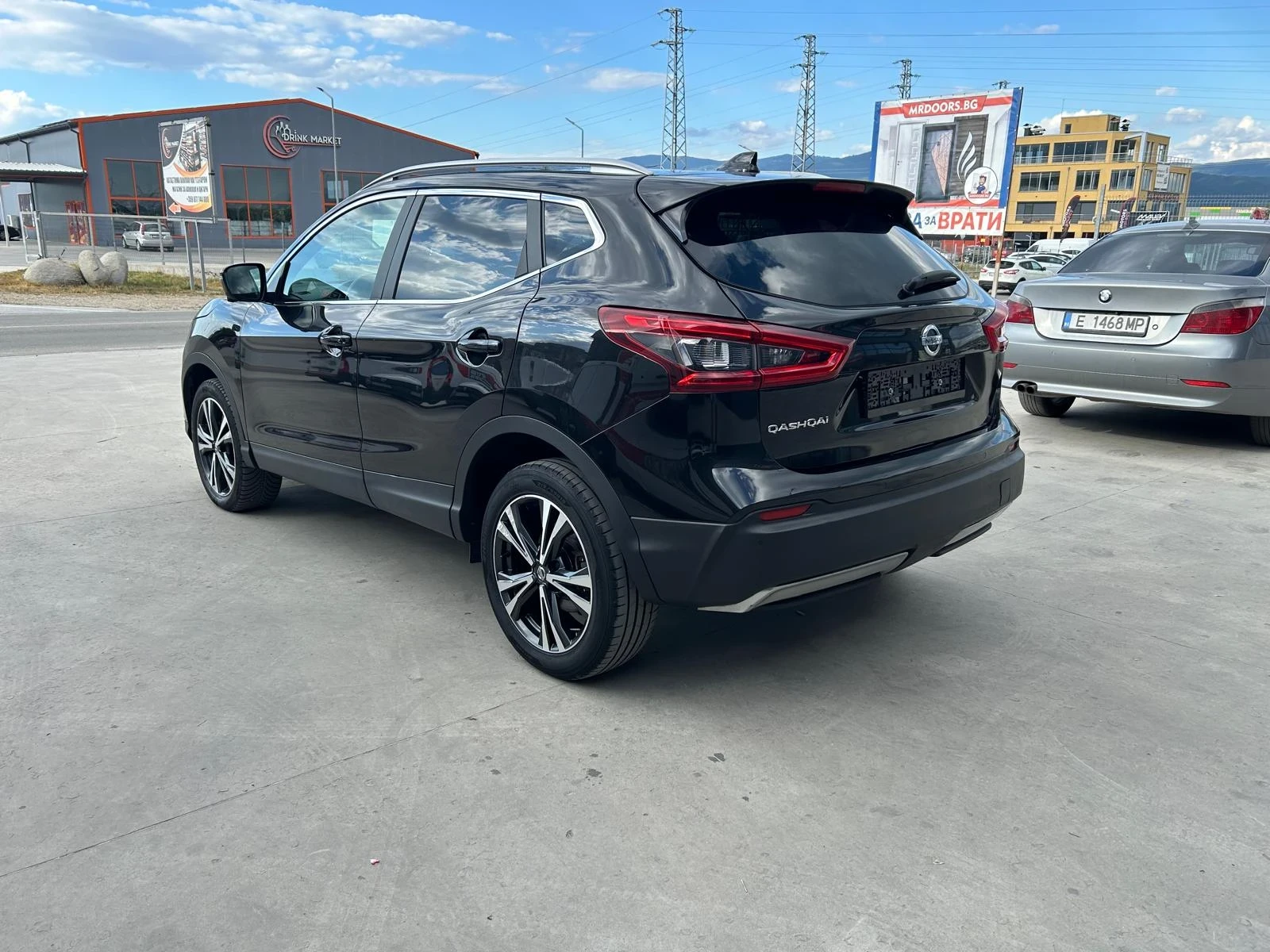 Nissan Qashqai Facelift , снимка 5 - Автомобили и джипове - 54973267