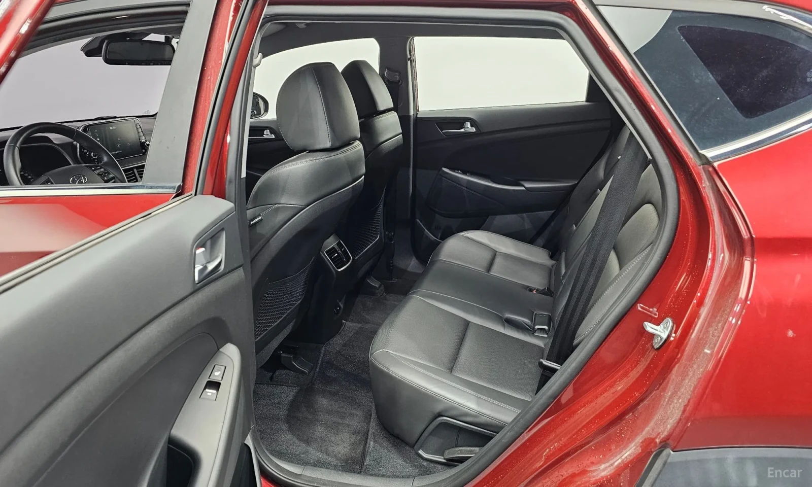 Hyundai Tucson, снимка 11 - Автомобили и джипове - 55193411