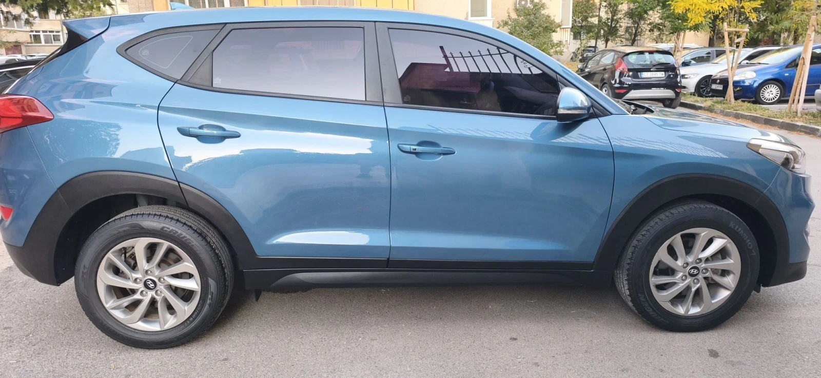 Hyundai Tucson 2.0D 2WD 43хил !!!, снимка 3 - Автомобили и джипове - 55352445