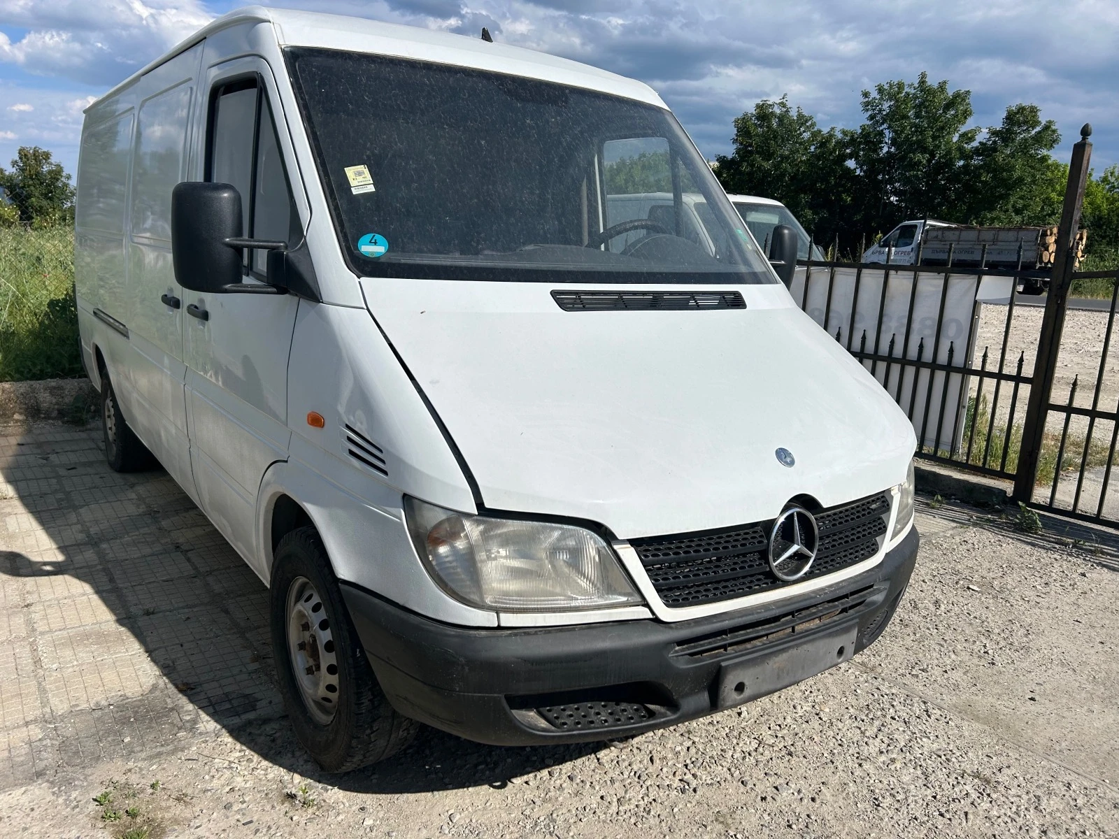 Mercedes-Benz Sprinter 208 Спринтер СDI - изображение 2