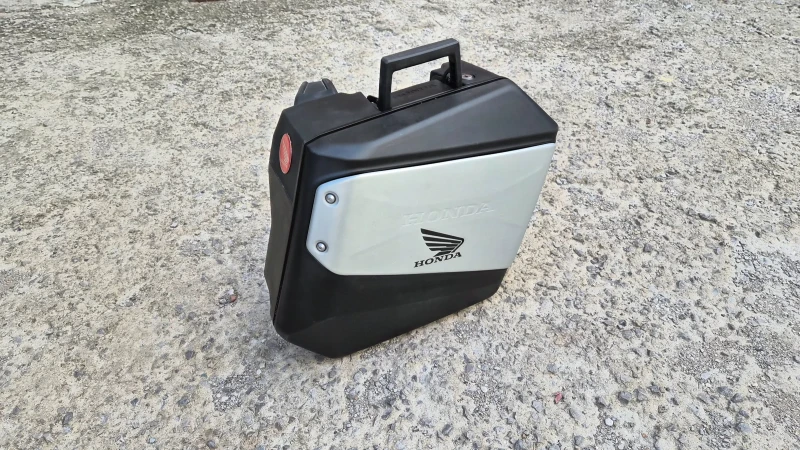 Honda X-ADV 750, снимка 13 - Мотоциклети и мототехника - 52440514