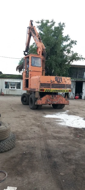 Багер Liebherr 911, снимка 3