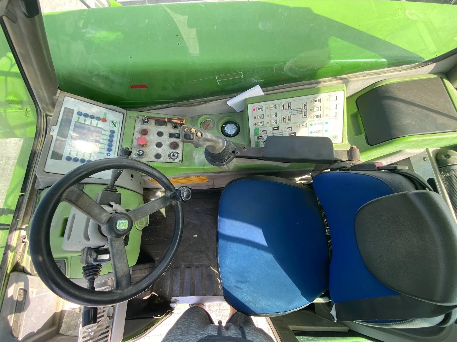   Merlo 40.25 | Mobile.bg   15