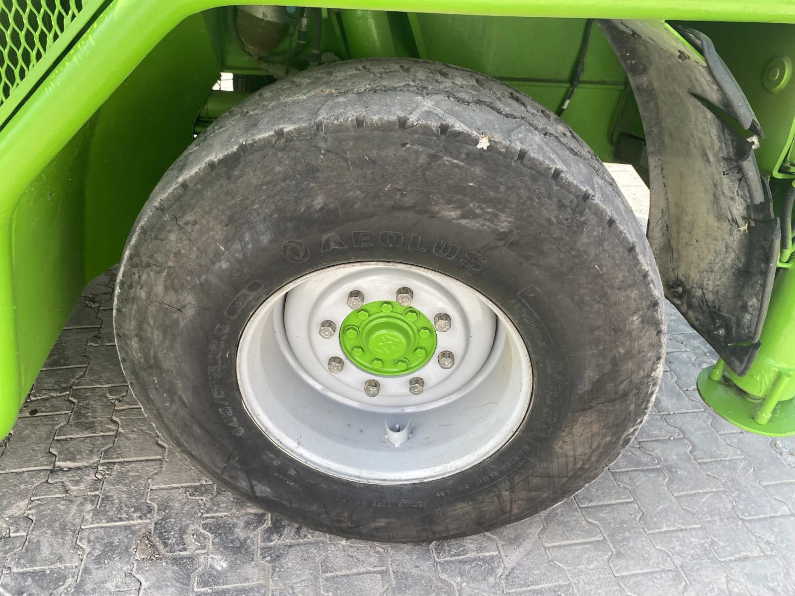   Merlo 40.25 | Mobile.bg   11