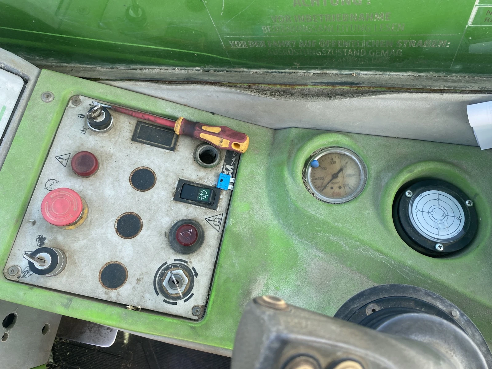   Merlo 40.25 | Mobile.bg   17