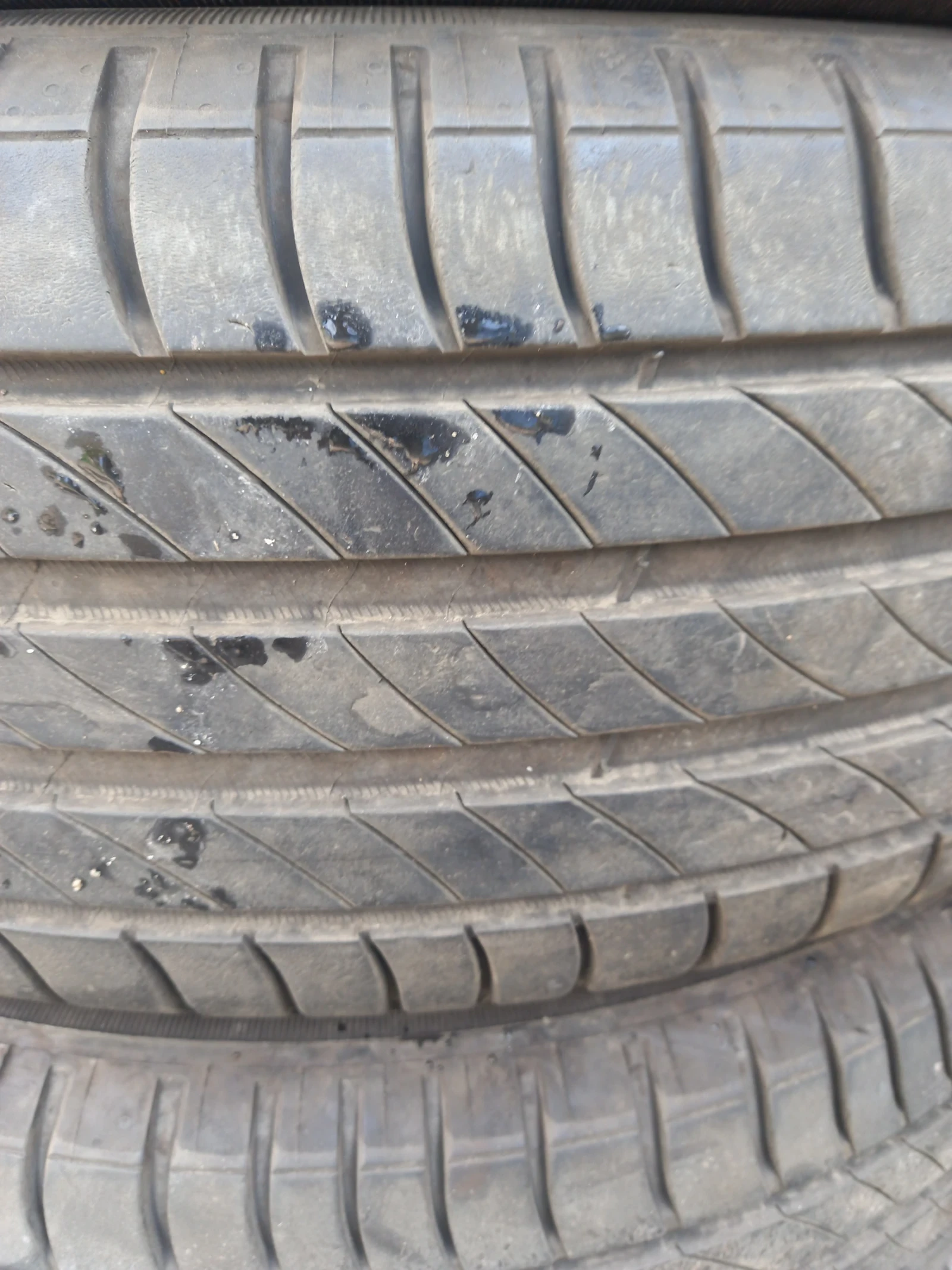 Гуми Летни 195/65R15, снимка 8 - Гуми и джанти - 53927735