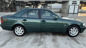 Mercedes-Benz C 180 Газ-Бензин, снимка 3