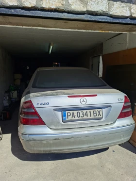 Mercedes-Benz E 220, снимка 3