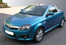 Opel Tigra, снимка 1 - Автомобили и джипове - 45656685