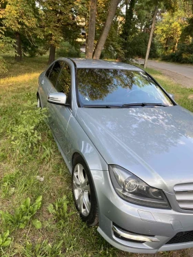 Обява за продажба на Mercedes-Benz C 250 Седан ~23 000 лв. - изображение 2