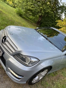 Обява за продажба на Mercedes-Benz C 250 Седан ~23 000 лв. - изображение 1