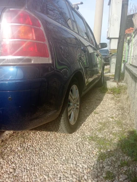 Opel Zafira 2.2 6-ск Бензин - 2180 € / 4263.71 лв. - 31944489 4