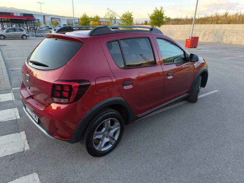 Dacia Sandero 1000, снимка 6 - Автомобили и джипове - 47486767