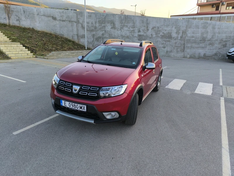 Dacia Sandero 1000, снимка 1 - Автомобили и джипове - 47486767