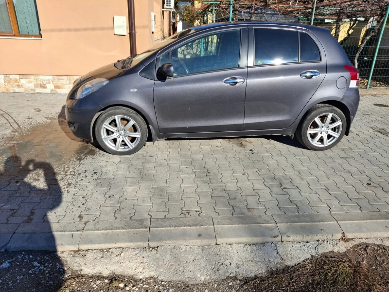 Toyota Yaris 1.4 D4D.     6 скорости, снимка 1 - Автомобили и джипове - 48295160