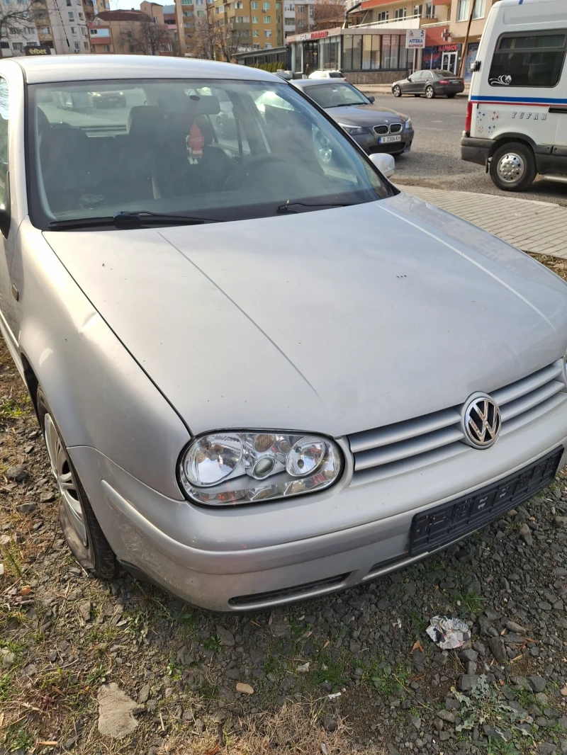 VW Golf, снимка 3 - Автомобили и джипове - 48444917