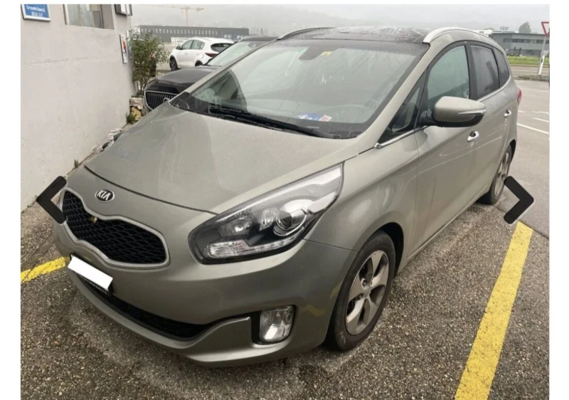 Kia Carens 1.7 crdi, , 100x.km, , SWISS, , 7места, снимка 1 - Автомобили и джипове - 48452096