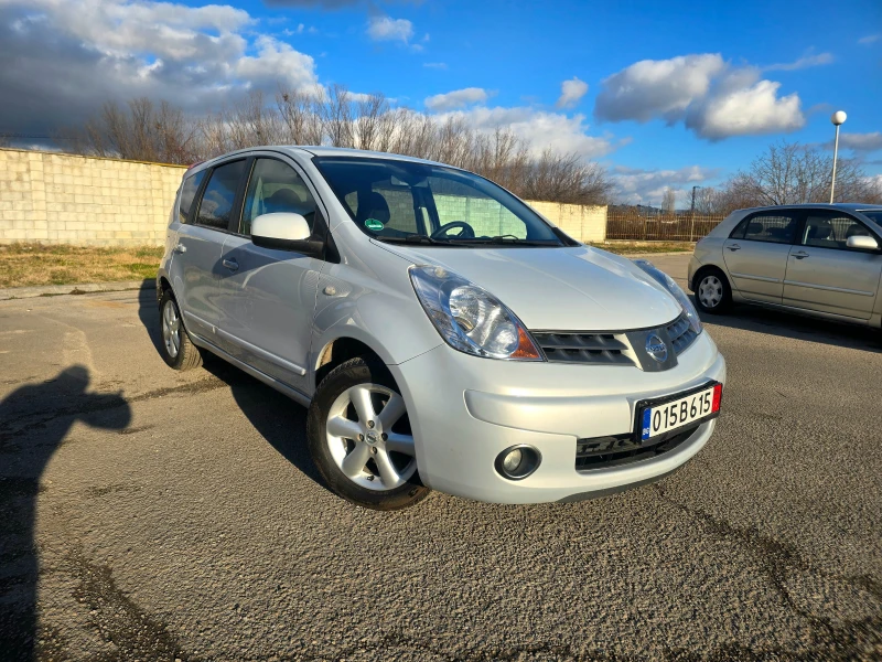 Nissan Note 1.4i ПЕРФЕКТЕН, снимка 3 - Автомобили и джипове - 48547899