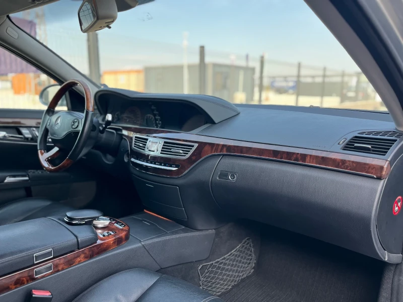 Mercedes-Benz S 320, снимка 6 - Автомобили и джипове - 51879421