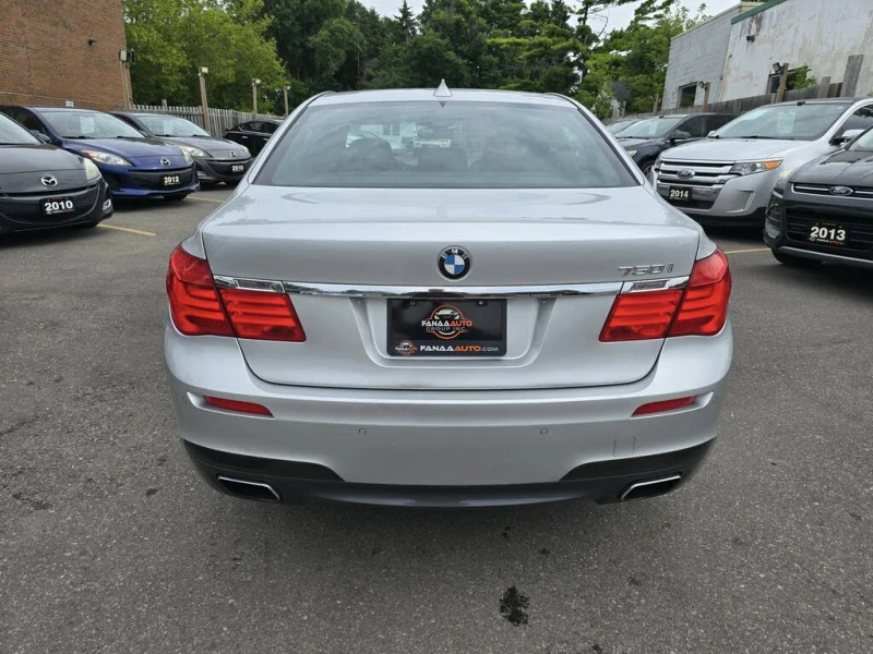 BMW 750 HARMAN/KARDON, ВАКУУМ, FULL MAXX* , снимка 5 - Автомобили и джипове - 52642403