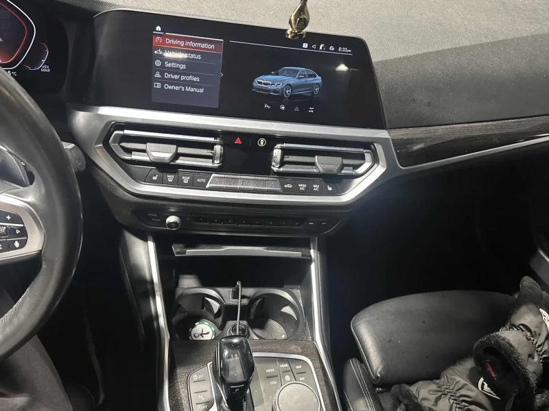 BMW 330 2.0L 4cyl AWD, снимка 8 - Автомобили и джипове - 53464338