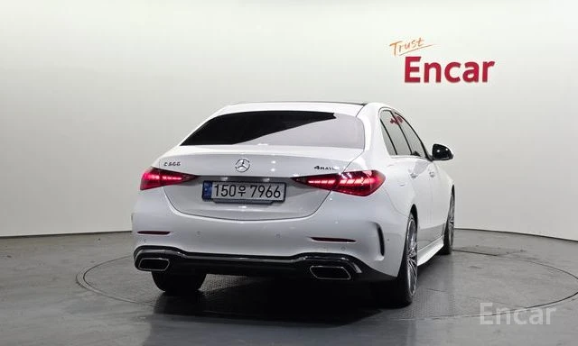 Mercedes-Benz C 300 AMG-LINE* 4MATIC* DISTRONIC* 360CAMERA* HEAD-UP* , снимка 4 - Автомобили и джипове - 54444544