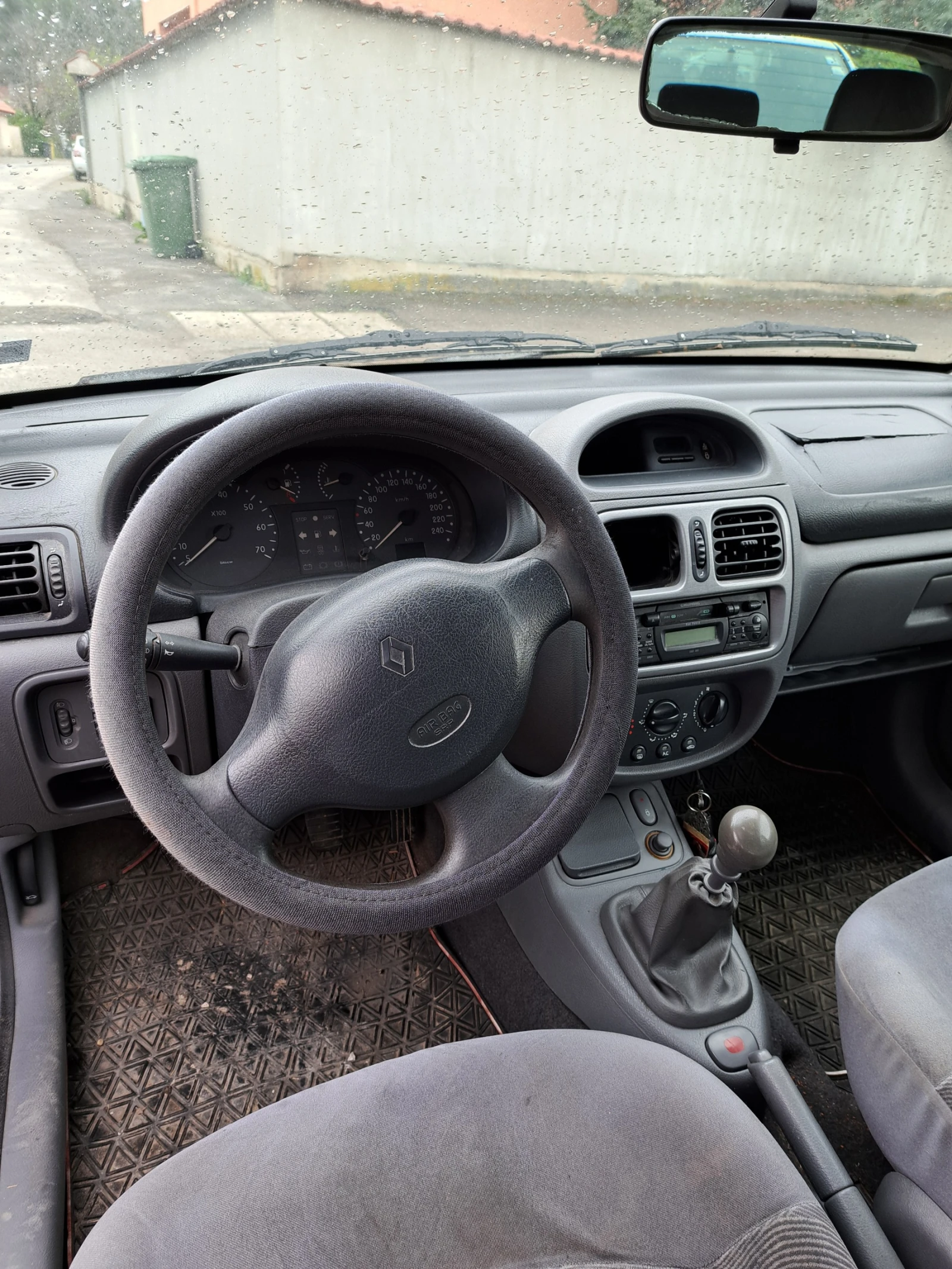 Renault Clio  - изображение 5