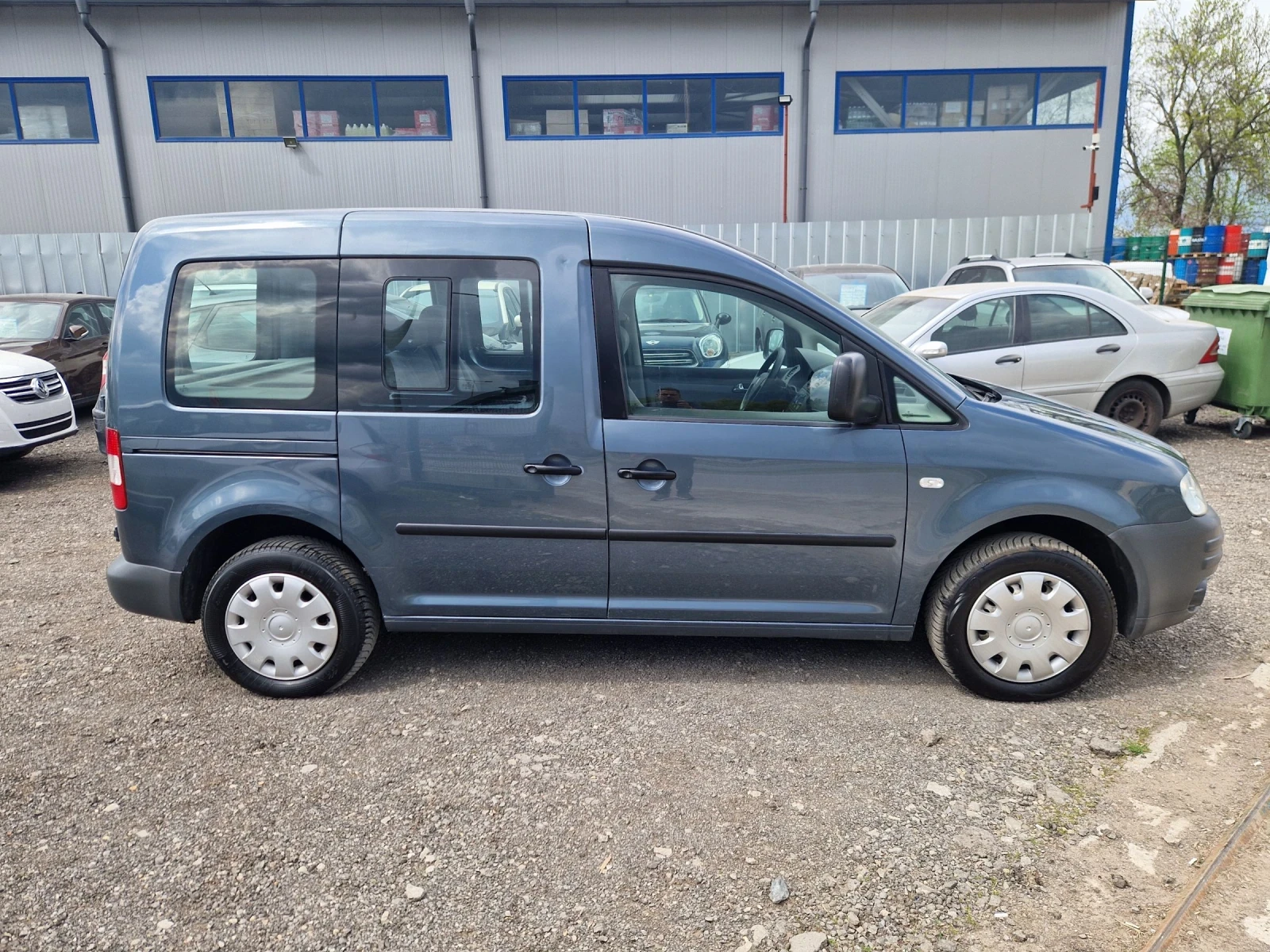 VW Caddy 1.9TDI 105PS.LIFE ITALIA - изображение 8