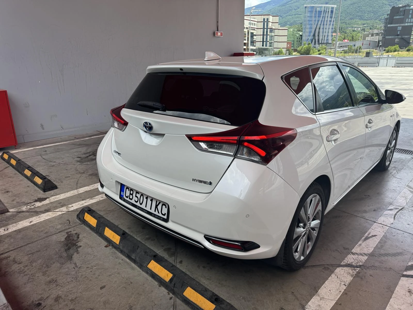 Toyota Auris SOL - изображение 4