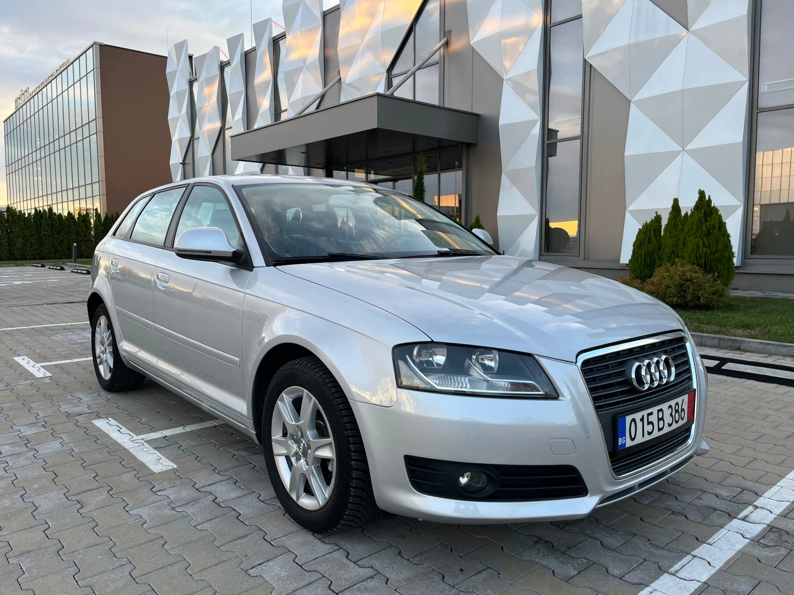 Audi A3 1.6MPi 102..    LPG Facelift | Mobile.bg   1